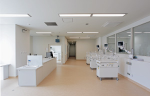 NICU （新生児集中治療室）の写真