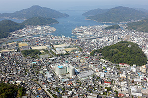 宇和島市の航空写真